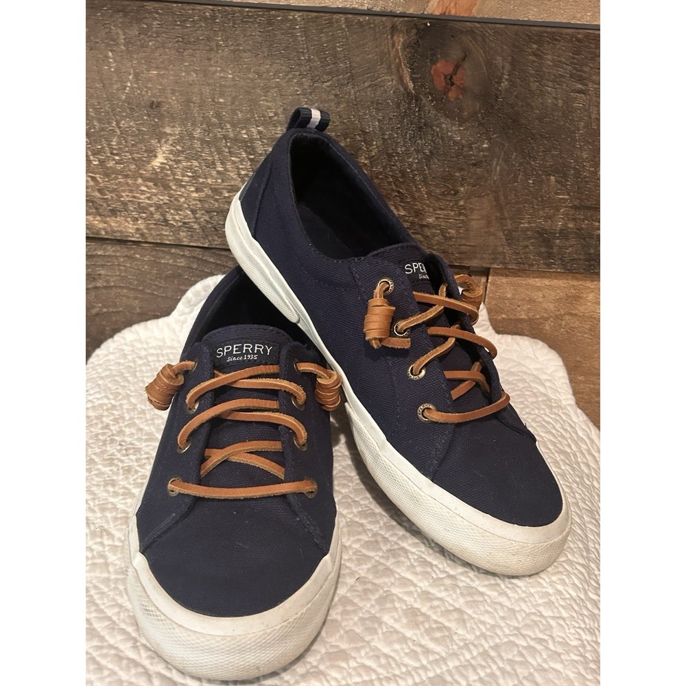Sperry Womens Navy Canvas‎ Sneakers W/ Memory Foam & White Soles Size 7.5